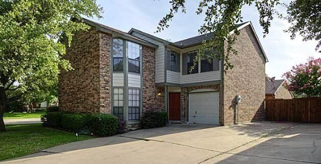 Property Photo:  100 Middlefork  TX 75063 