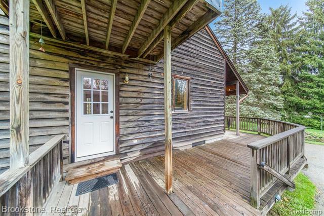Property Photo: 890 Bloomer Road MI 48307