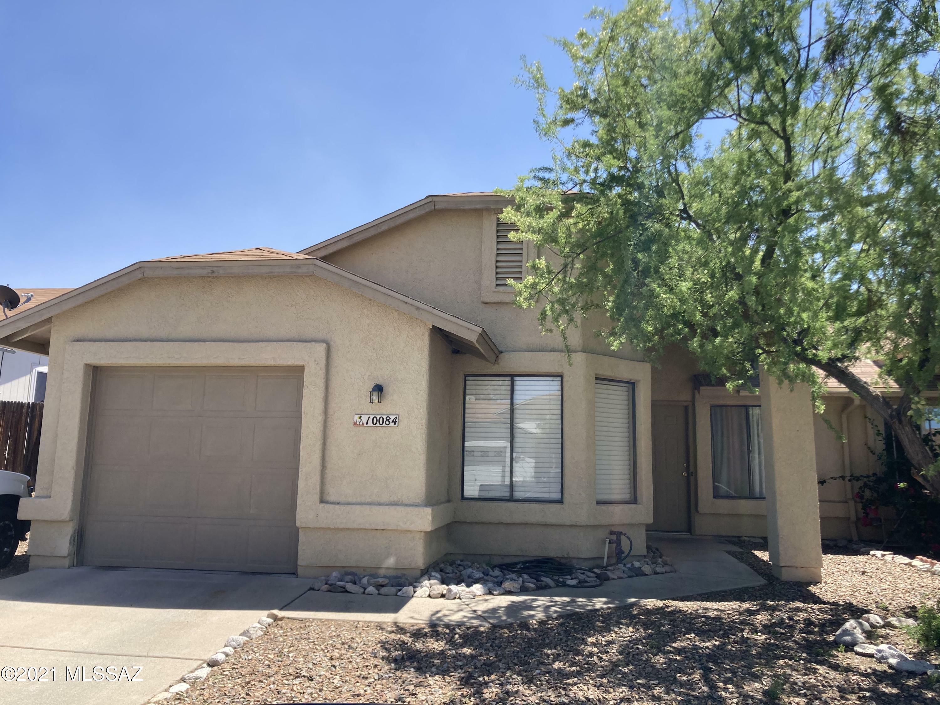 Property Photo:  10084 E Skyward Way  AZ 85730 