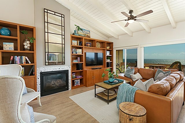 Property Photo: 429 S Sierra 350 CA 92075