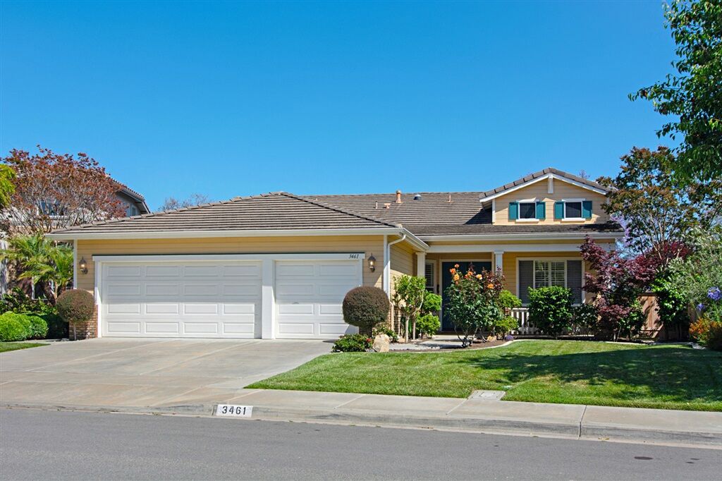 Property Photo:  3461 Corte Sonrisa  CA 92009 