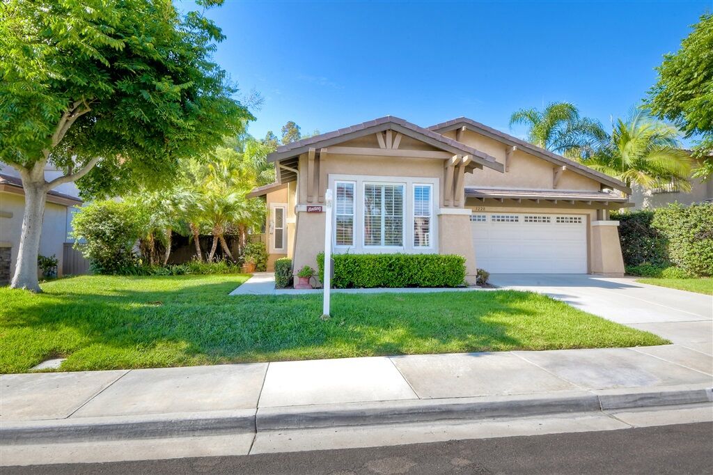 Property Photo:  3228 Rancho Companero  CA 92009 