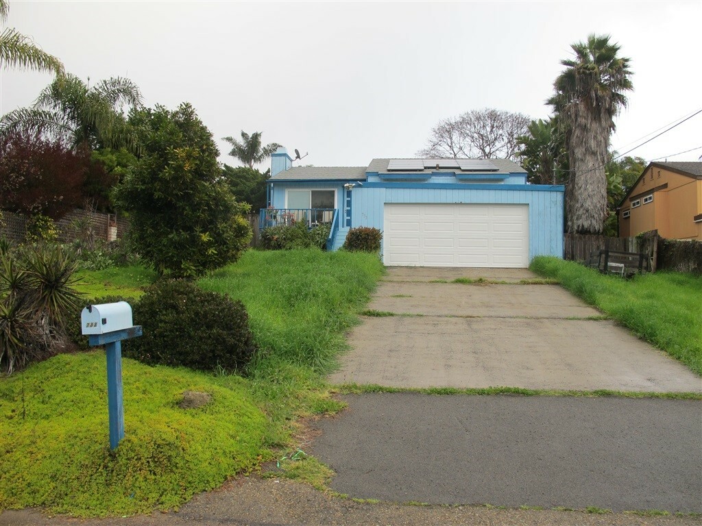 Property Photo:  733 Del Riego  CA 92024 