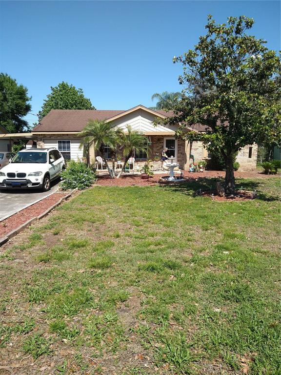 Property Photo:  33934 Clara Drive  FL 34788 