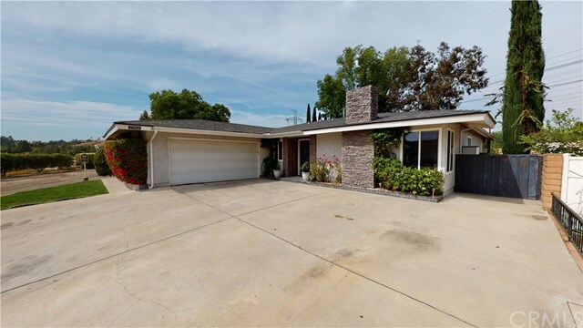 Property Photo:  27966 Featherstar Avenue  CA 91350 