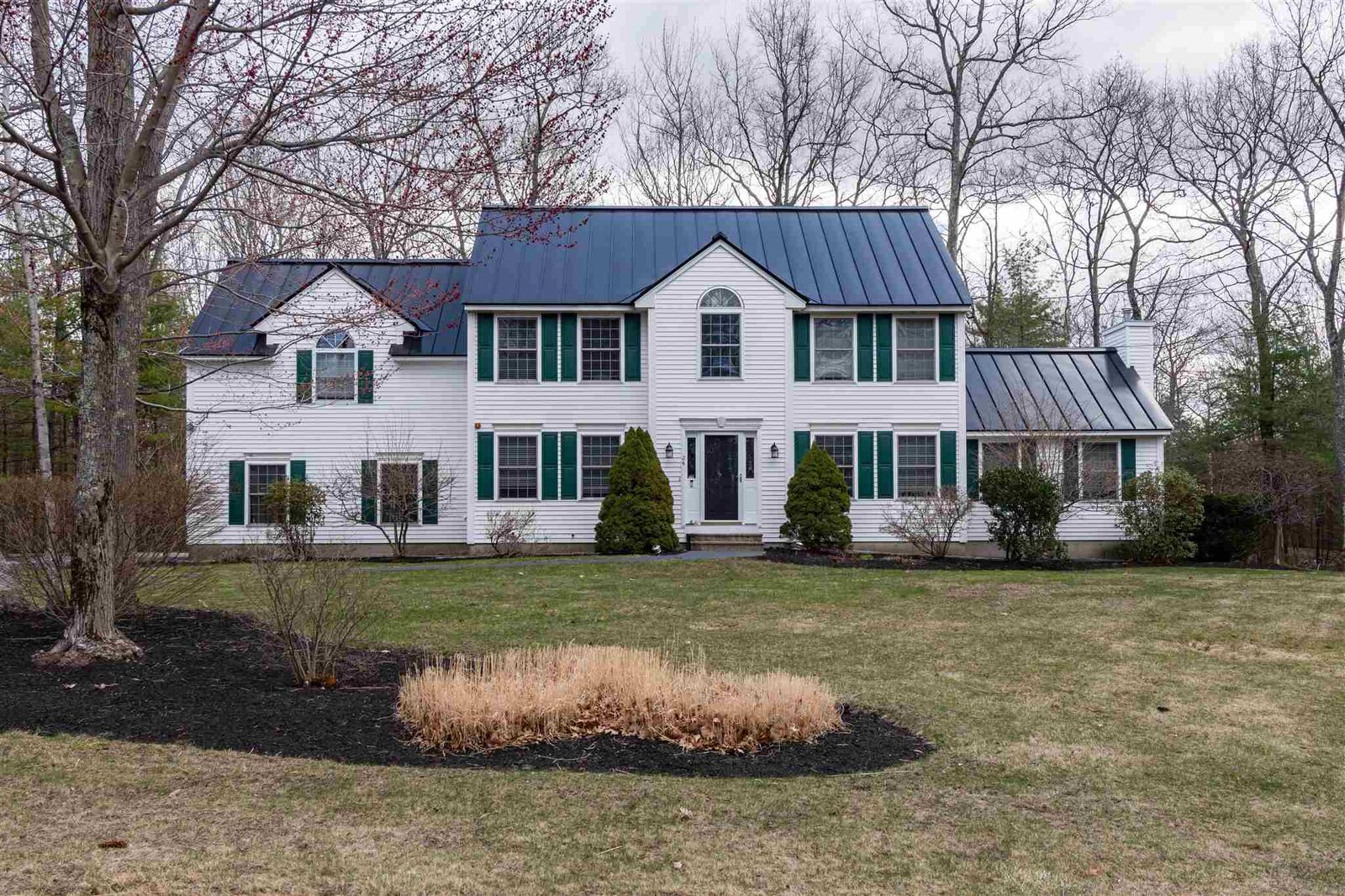 Property Photo: 24 Gailor Lane NH 03106