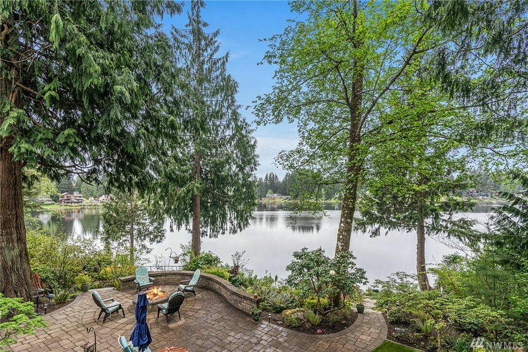 Property Photo:  19807 330th Ave NE  WA 98019 