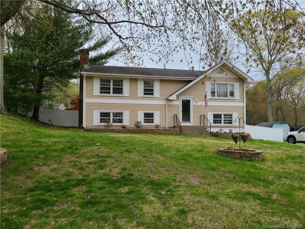 Property Photo:  12 Bayberry Lane  CT 06382 
