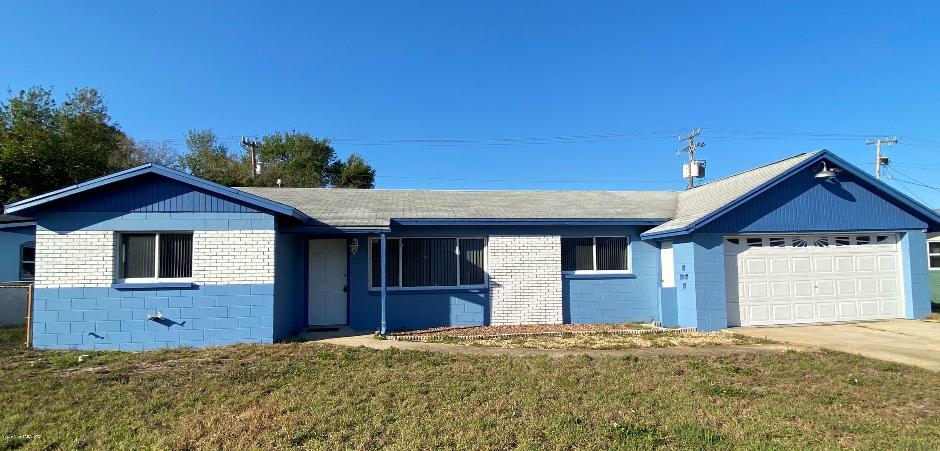 Property Photo: 600 Key Road FL 32780