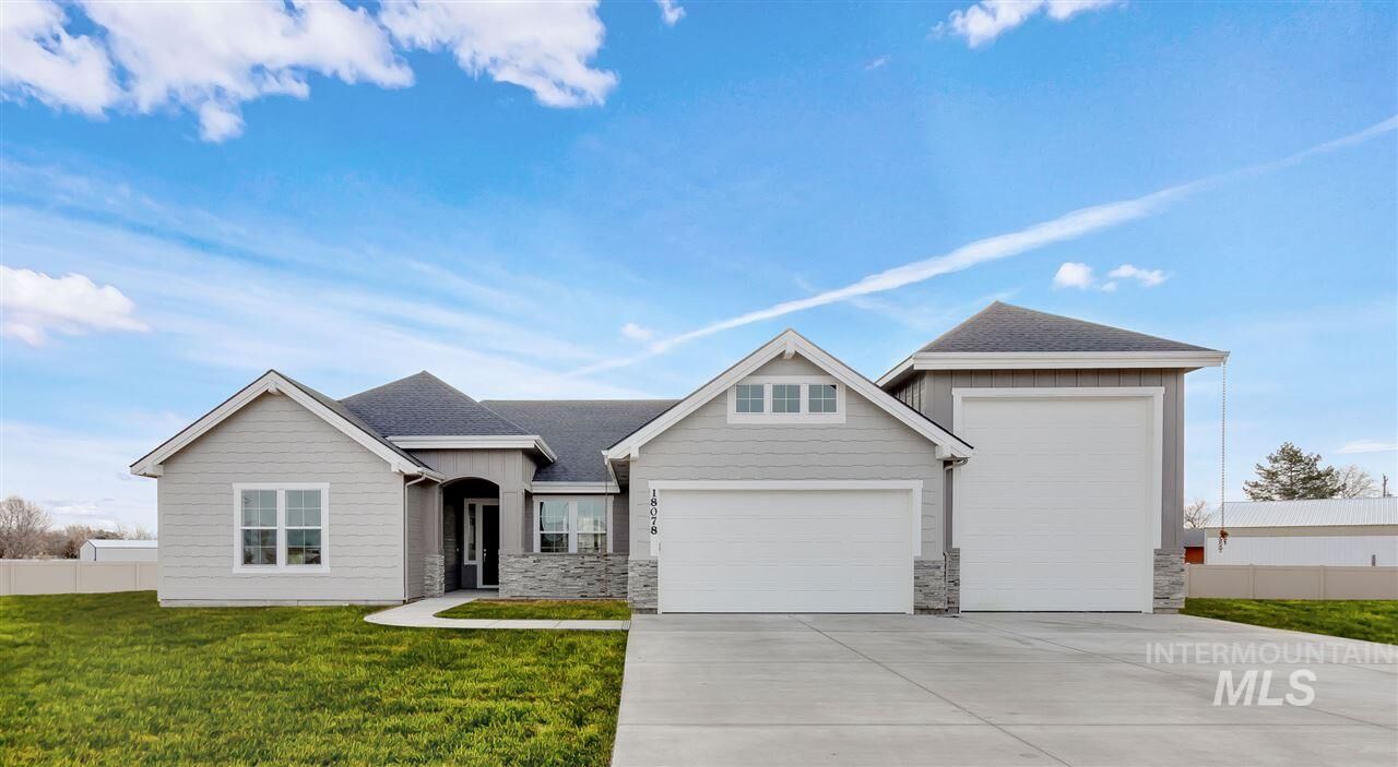 Property Photo:  11617 W Collina Vista Dr.  ID 83686 
