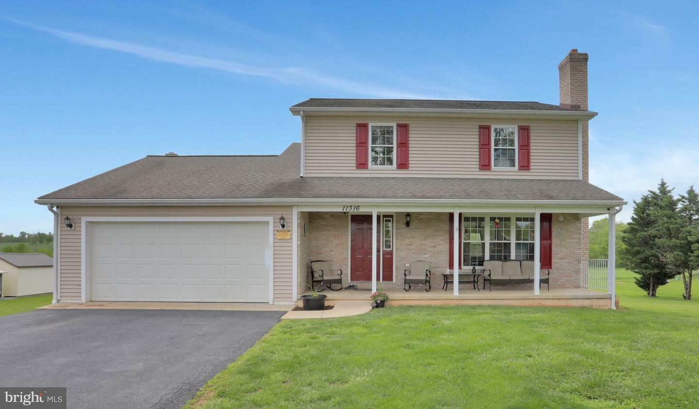 Property Photo: 11316 Ashton Road MD 21722