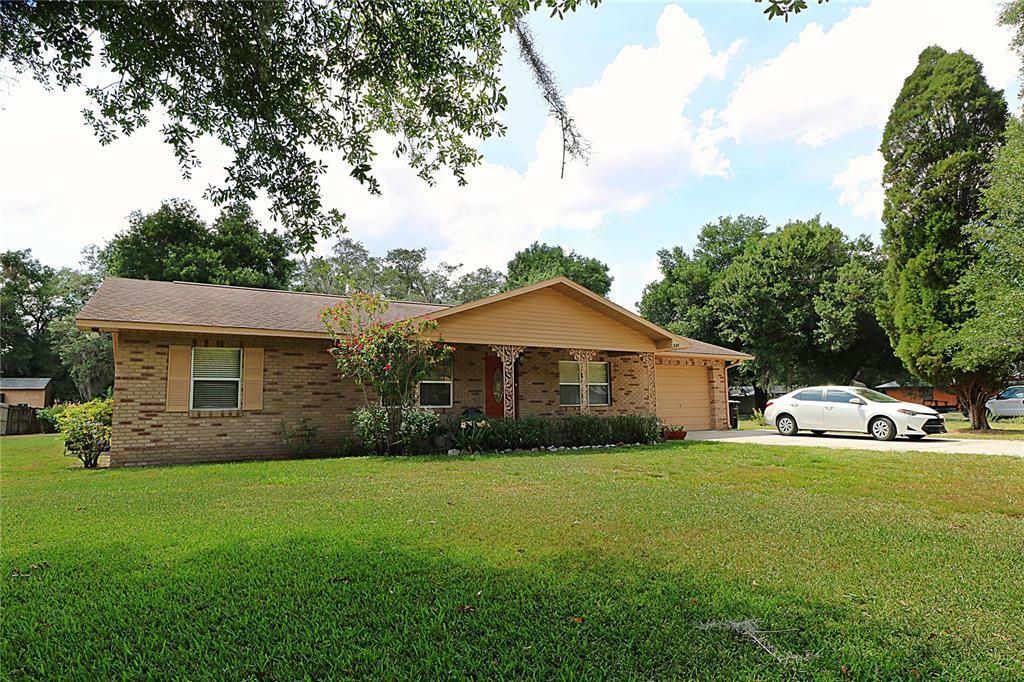 Property Photo:  525 Heather Court  FL 33830 