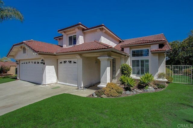 Property Photo:  1362 Clear Crest Circle  CA 92084 