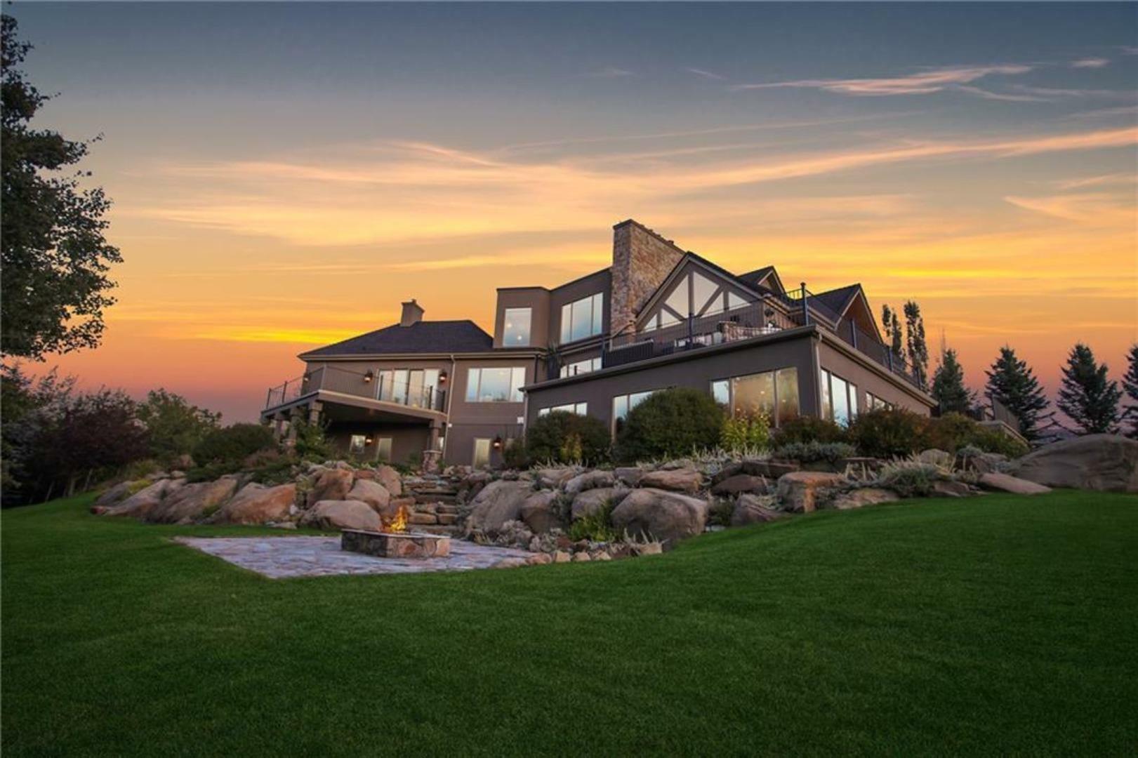 Property Photo: 18 Summit Pointe Drive AB T0L 0X0