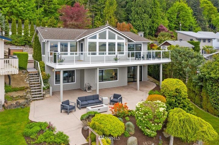 Property Photo:  192  Fay Lane  WA 98282 