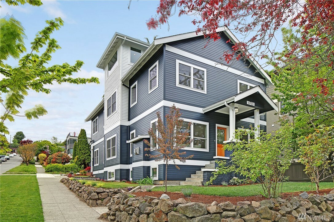 Property Photo:  6703 Fremont Ave N  WA 98103 