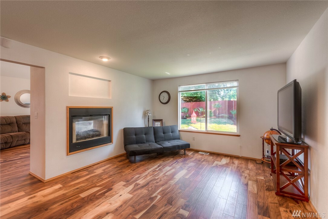Property Photo: 8931 1st Place SE WA 98258