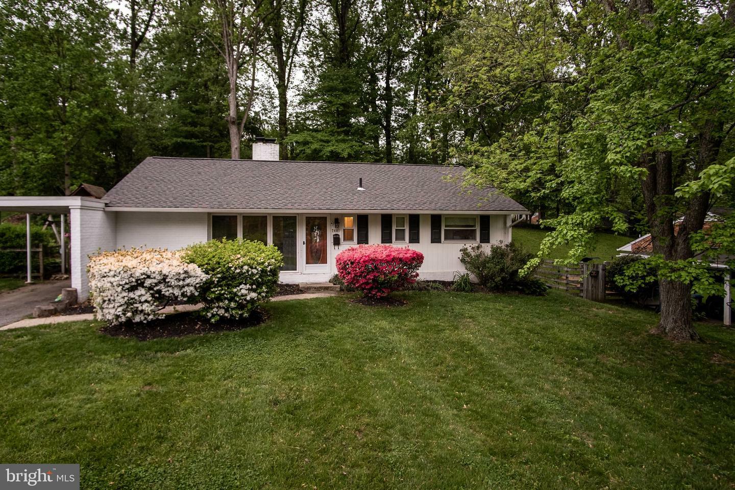 Property Photo: 7401 Monticello Boulevard VA 22150