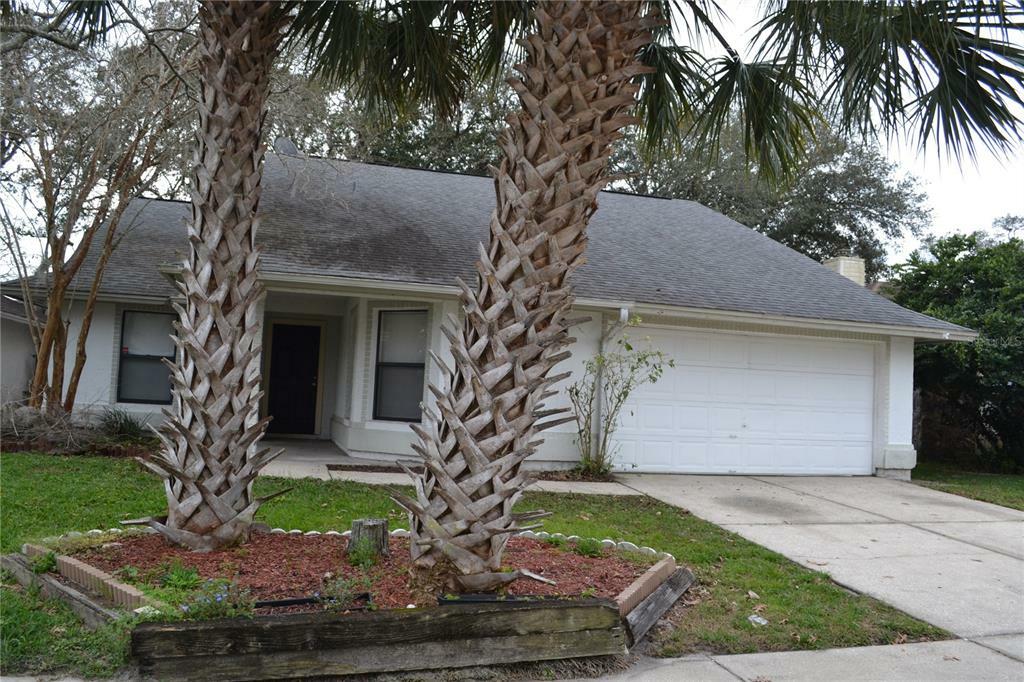 Property Photo:  325 Alba Lane  FL 32746 