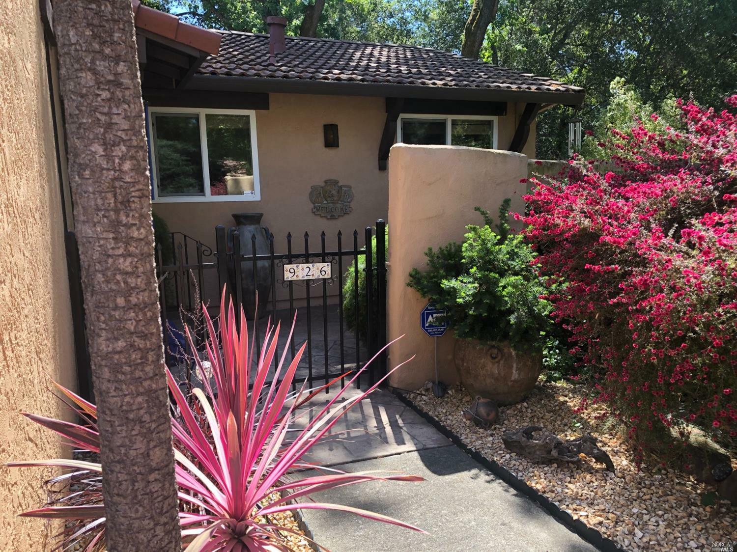 Property Photo: 926 Shady Oak Drive CA 95404