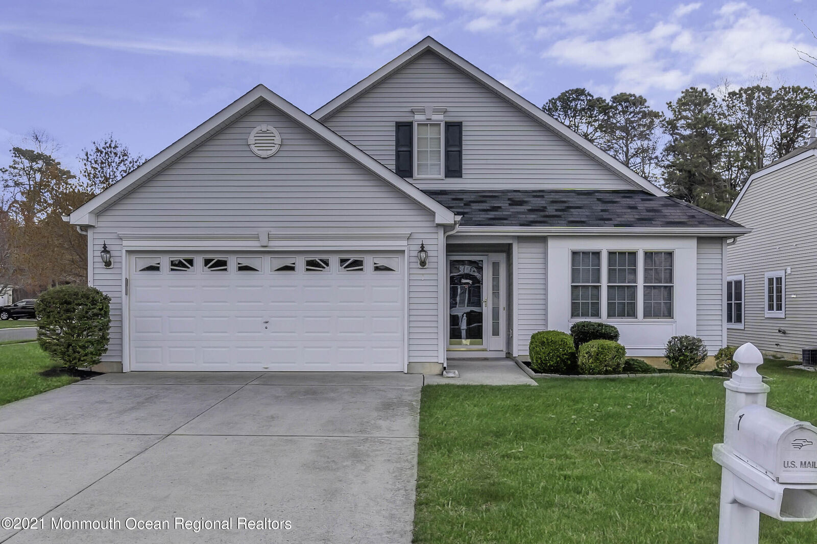 Property Photo:  1 Blackmoor Drive  NJ 08527 