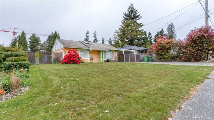 Property Photo:  23910 59th Place W  WA 98043 