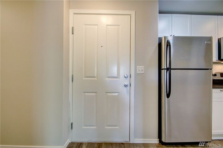 Property Photo: 18621 Blueberry Ln B311 WA 98272