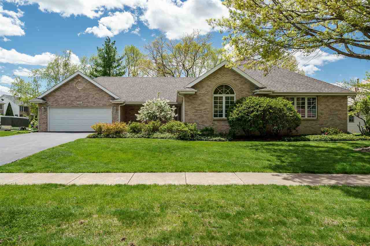 Property Photo:  6951 Wicksbury Lane  IL 61114 