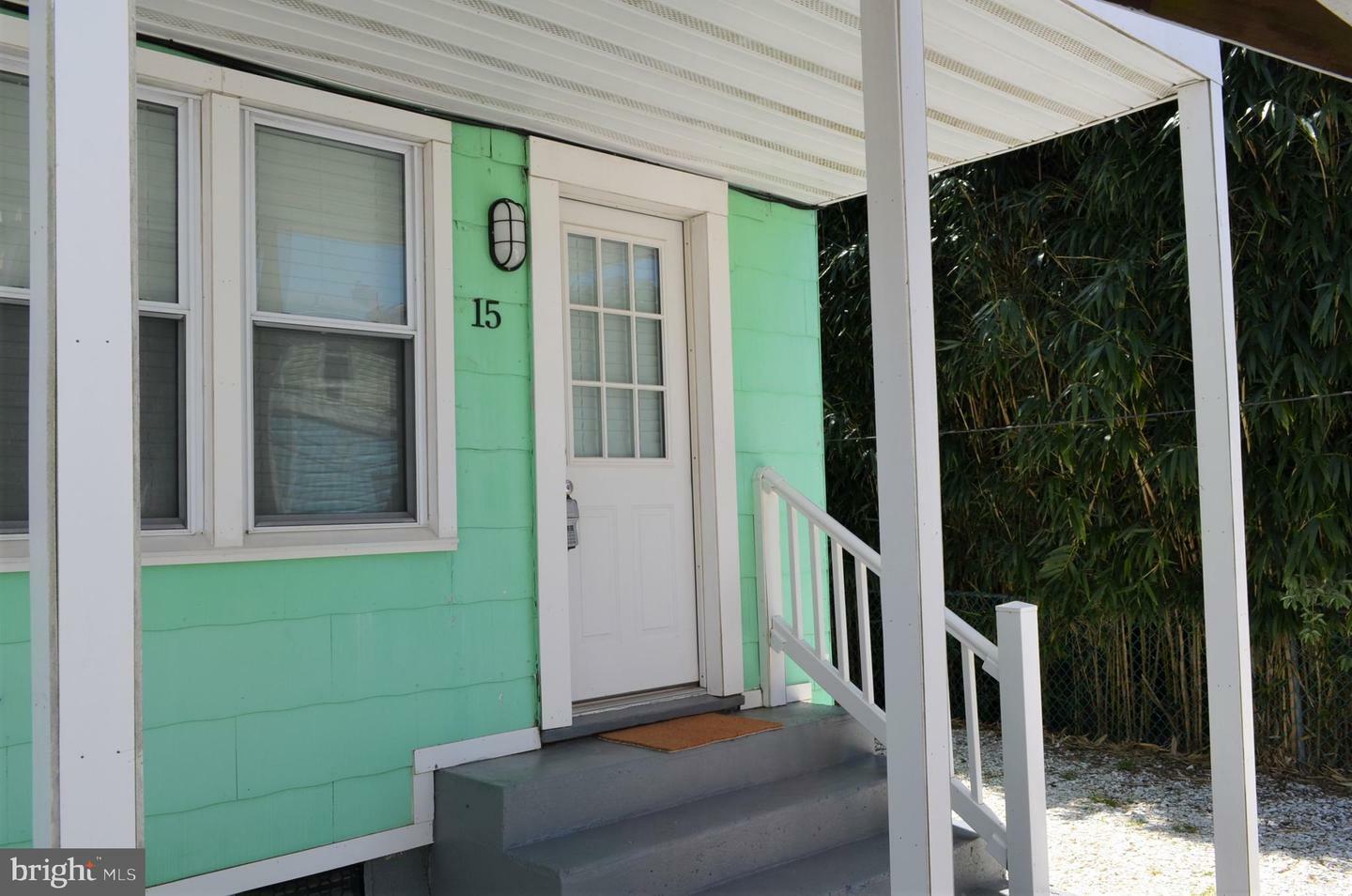 Property Photo:  404 Saint Louis Avenue 15  MD 21842 