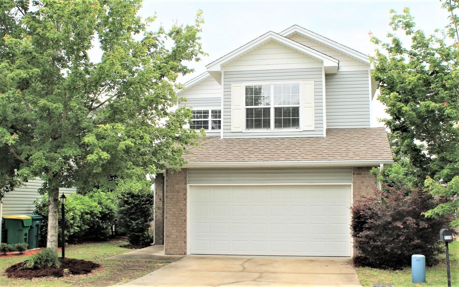 Property Photo:  114 Matt Boulevard  FL 32578 