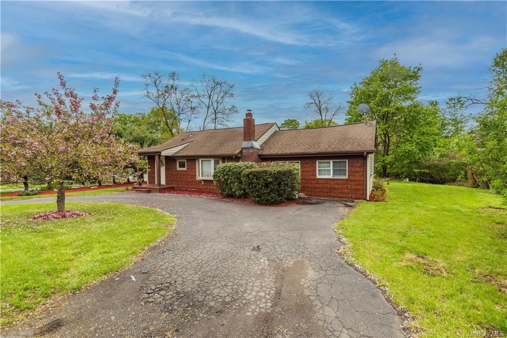 Property Photo:  267 Old Haverstraw Road  NY 10920 