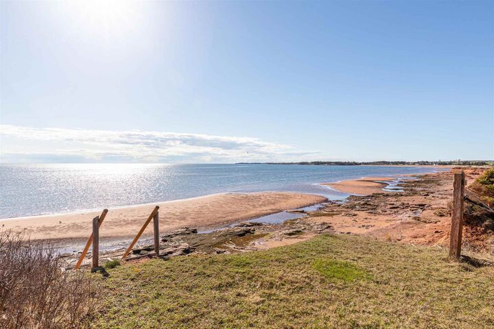 82 Gordon Cove Road — photo 1