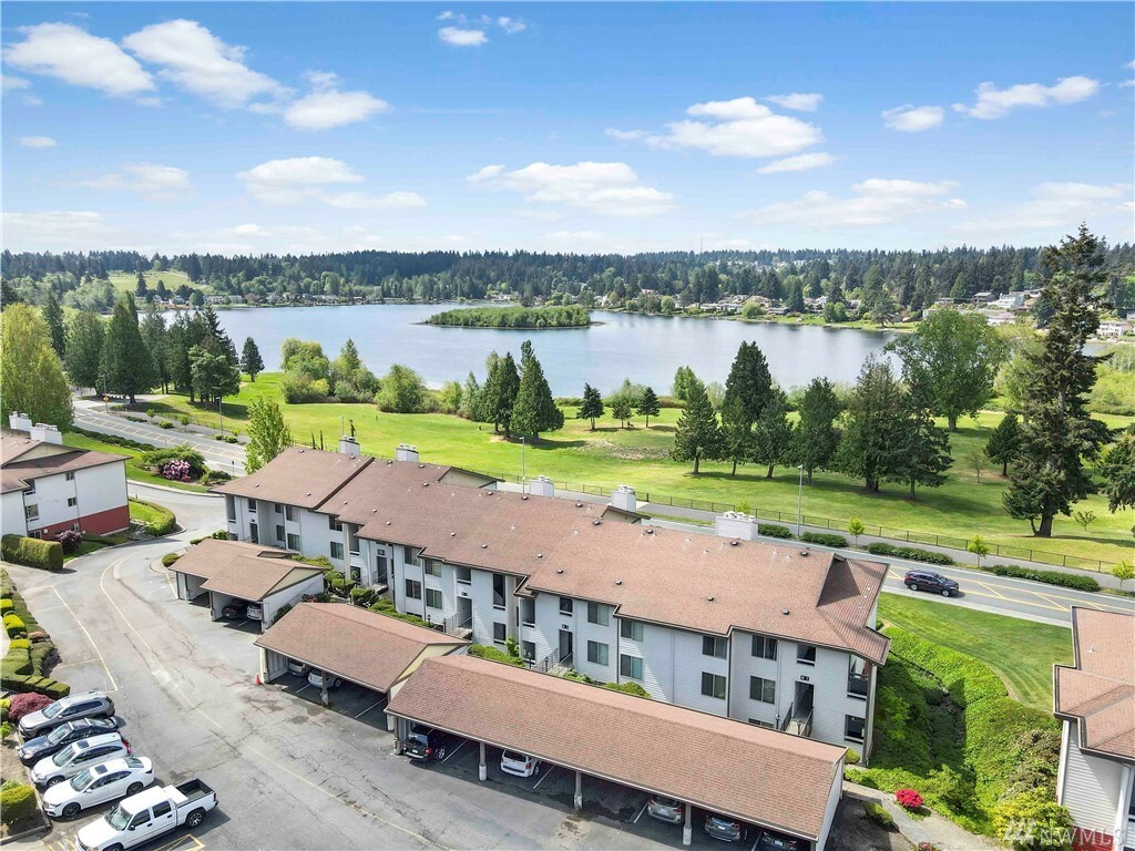 Property Photo:  23501 Lakeview Drive D203  WA 98043 