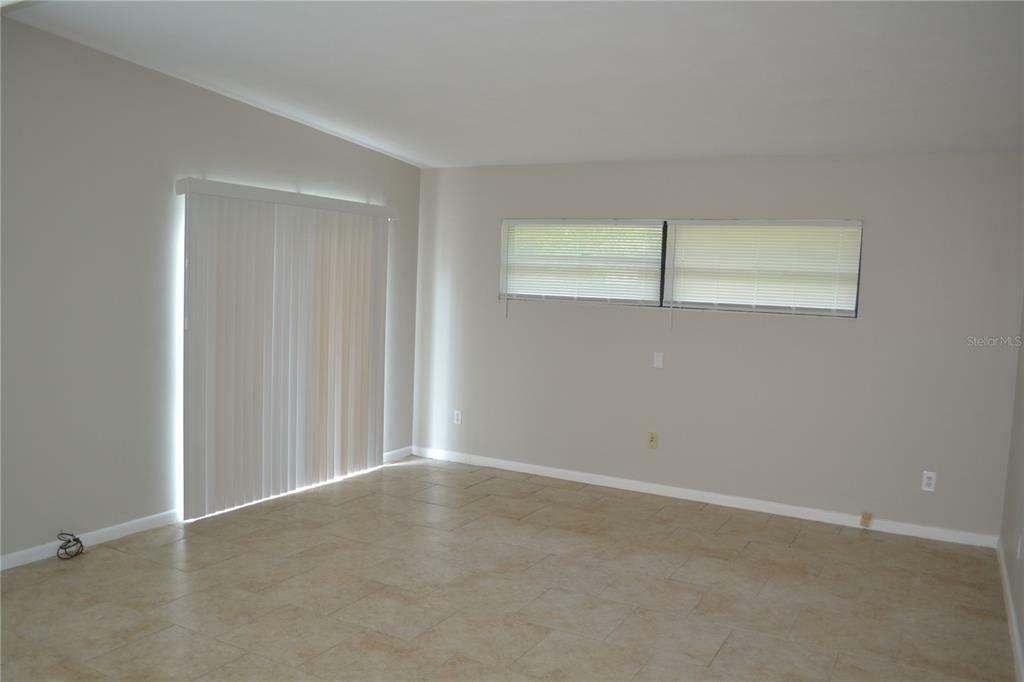 Property Photo:  1215 Ellen Court  FL 32703 