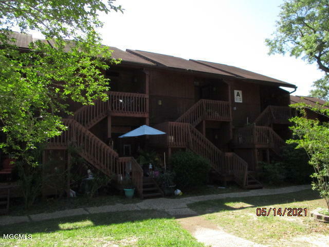 206 Lakeside Villa  Diamondhead MS 39525 photo