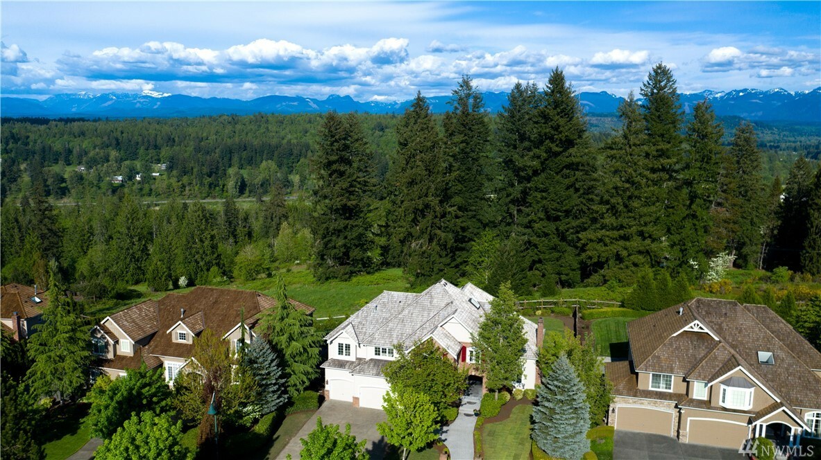 Property Photo: 2446 279th Dr SE WA 98075