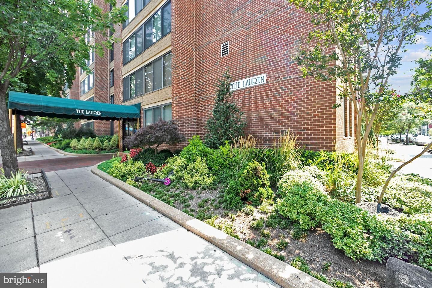 Property Photo: 1301 20th Street NW 916 DC 20036