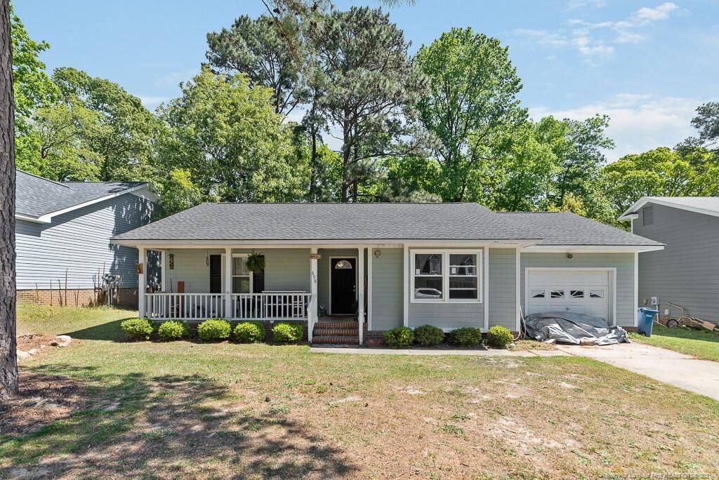 Property Photo:  698 Dowfield Drive  NC 28311 