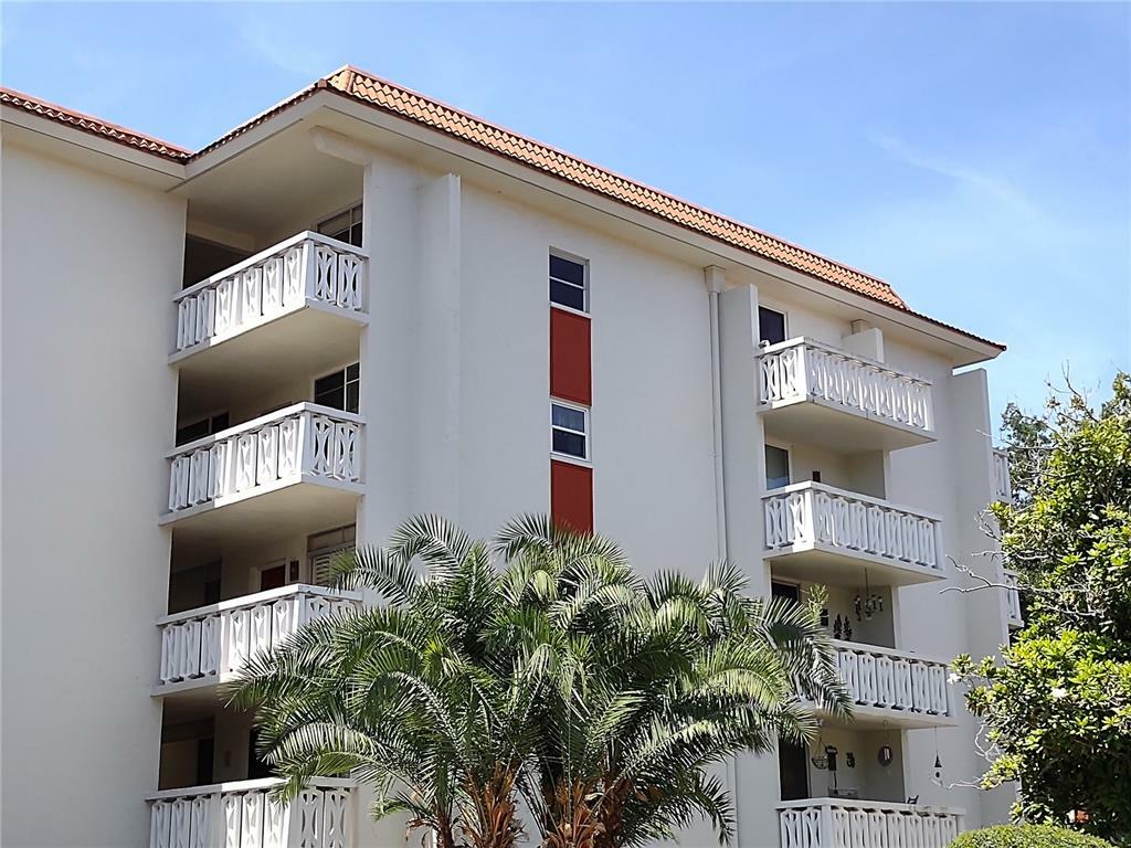 Property Photo: 2630 Pearce Drive 511 FL 33764