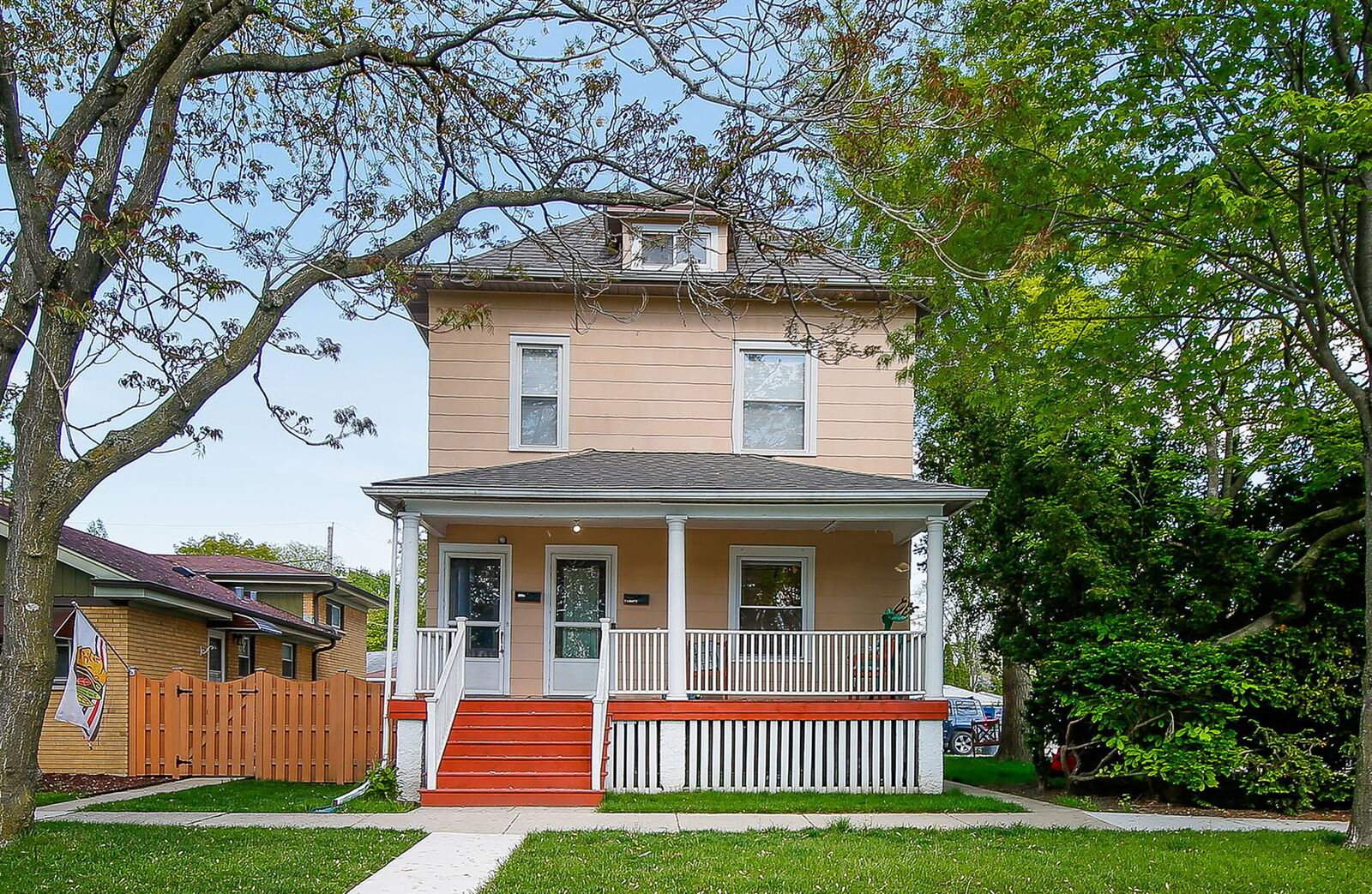 Property Photo: 3625 Park Avenue IL 60513