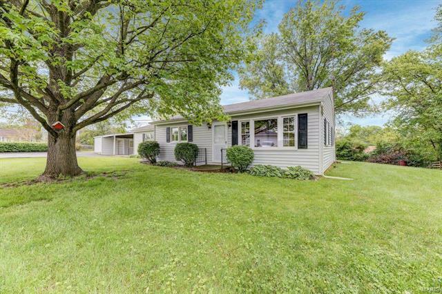 Property Photo:  5704 Brackman Lane   63049 