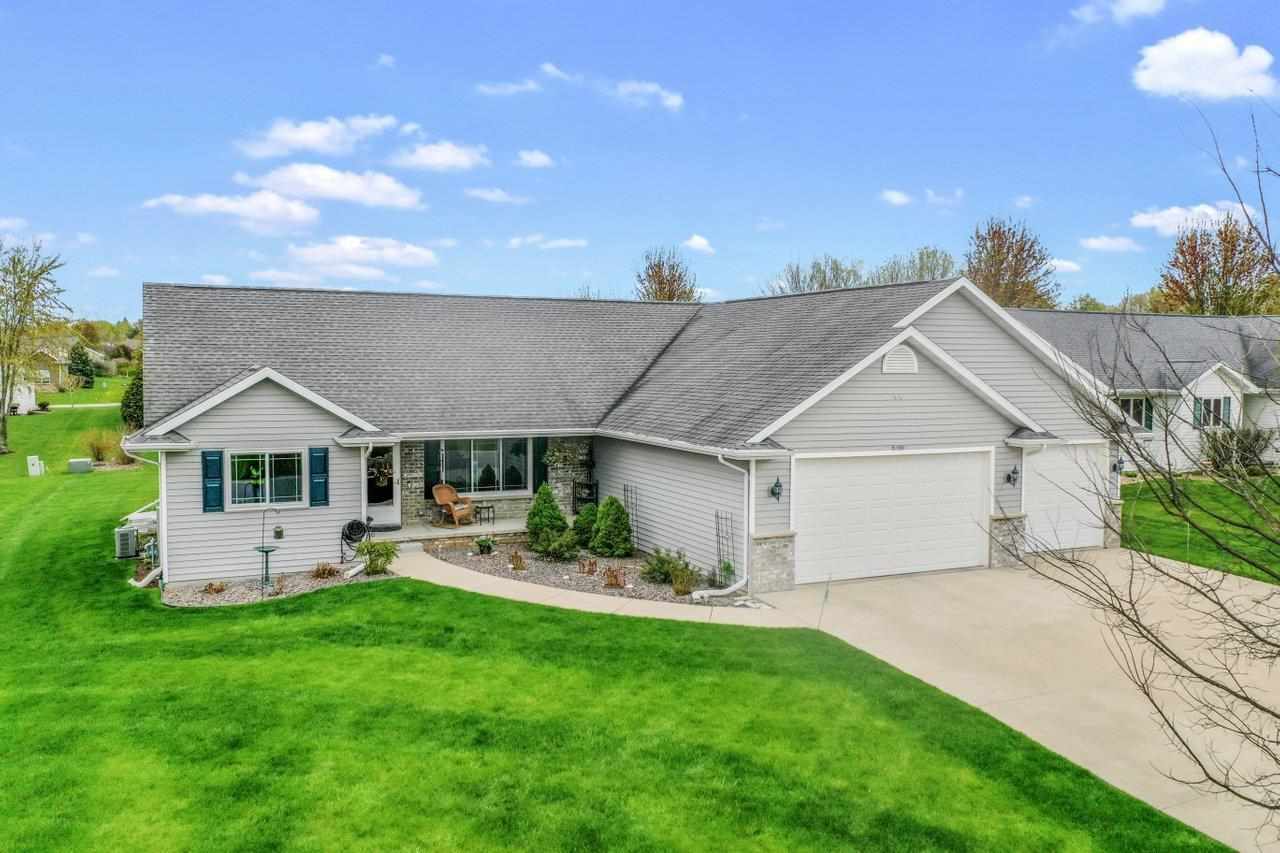 Property Photo:  N1680 Medina Drive  WI 54942-8303 