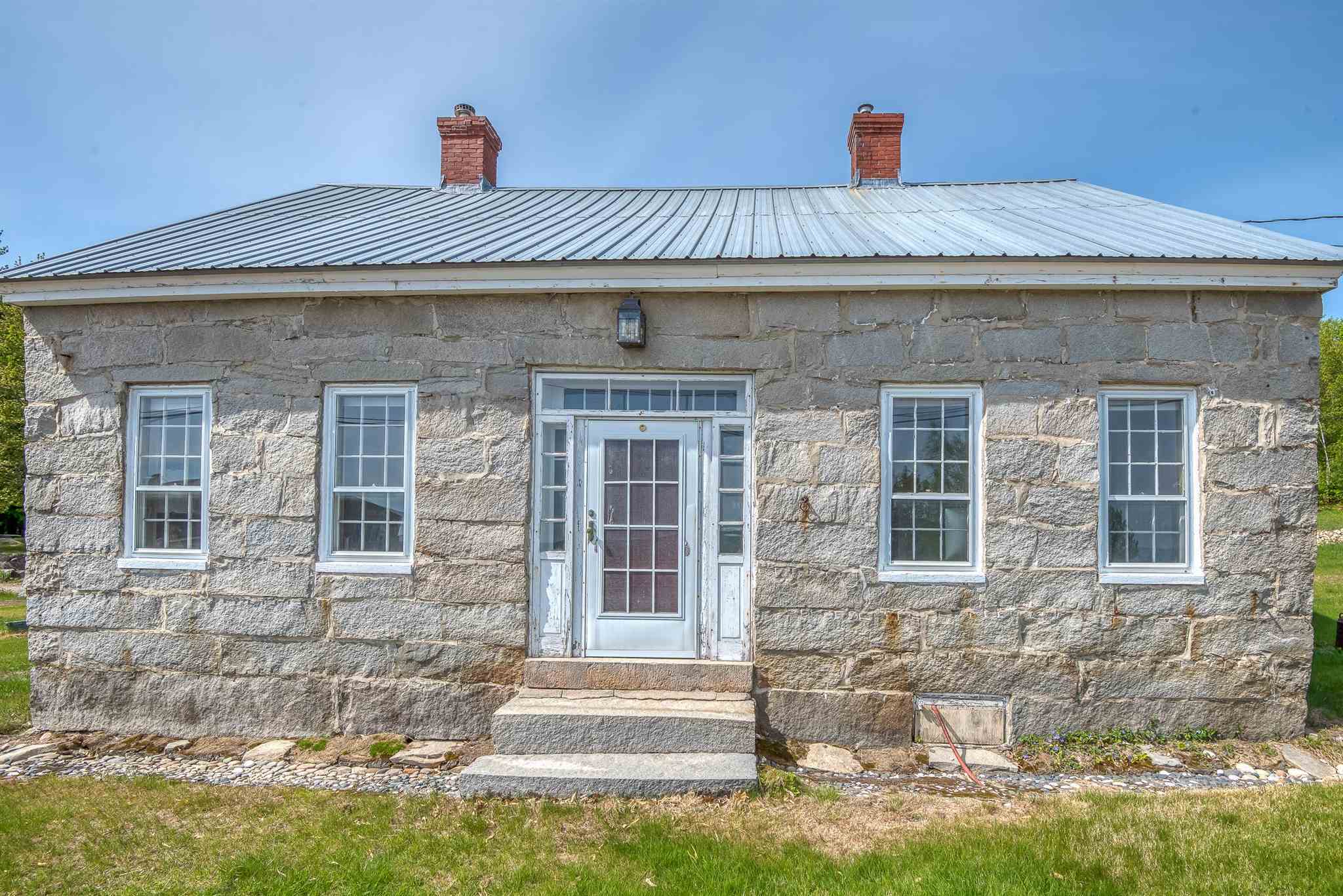 Property Photo: 985 Route 16 NH 03864