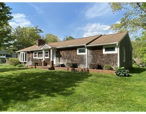 Property Photo:  136 Great Neck Rd  MA 02571 
