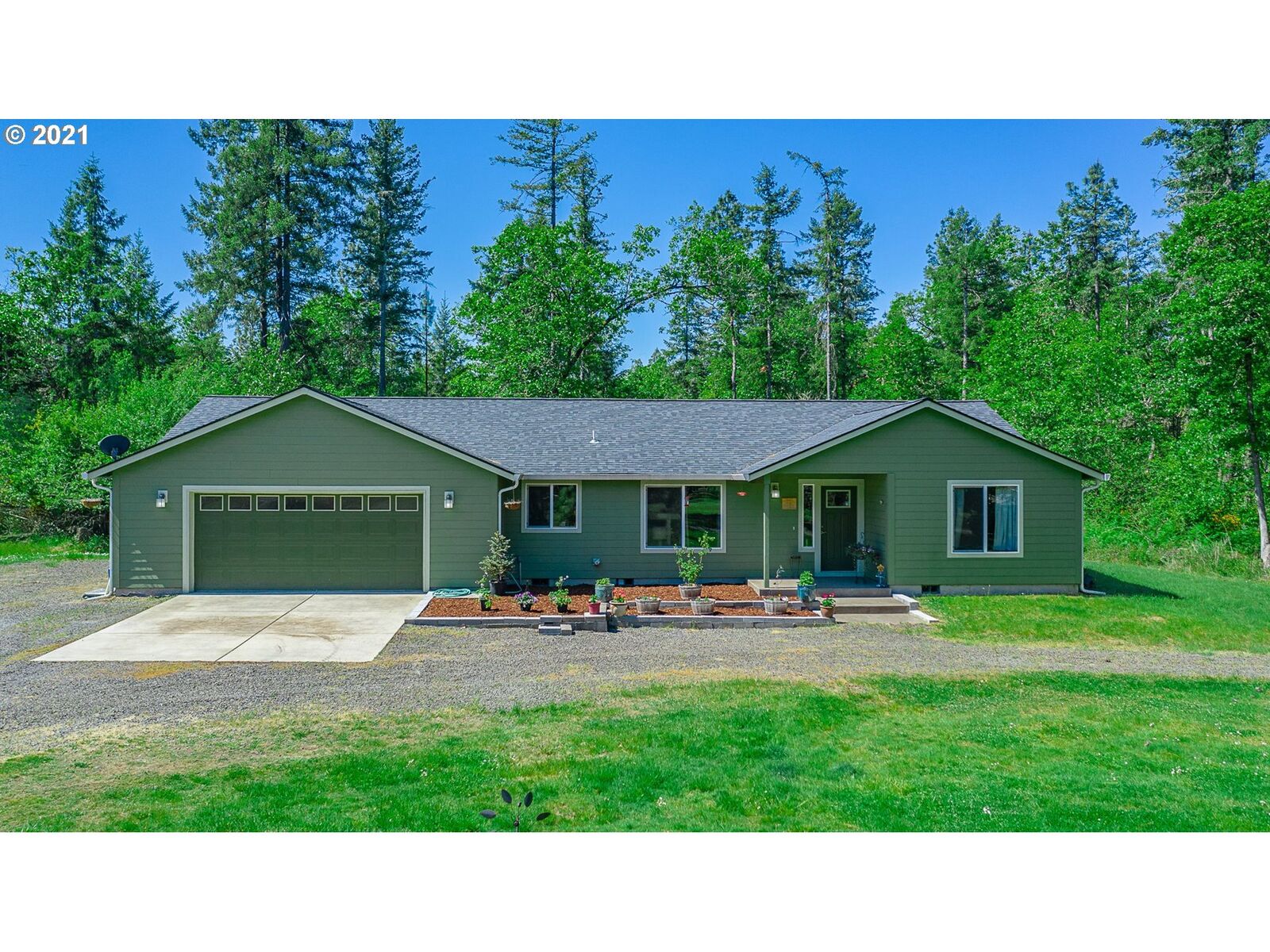 Property Photo:  25800 Vera Ln  OR 97487 