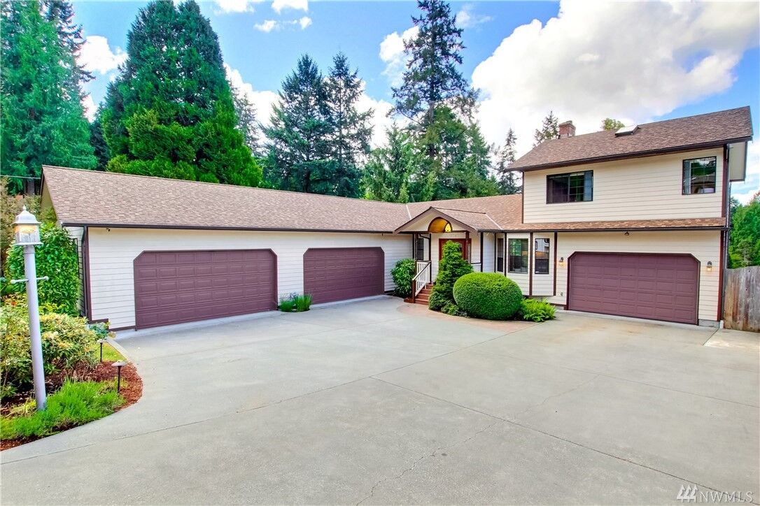Property Photo: 3767 NE 185th St WA 98155