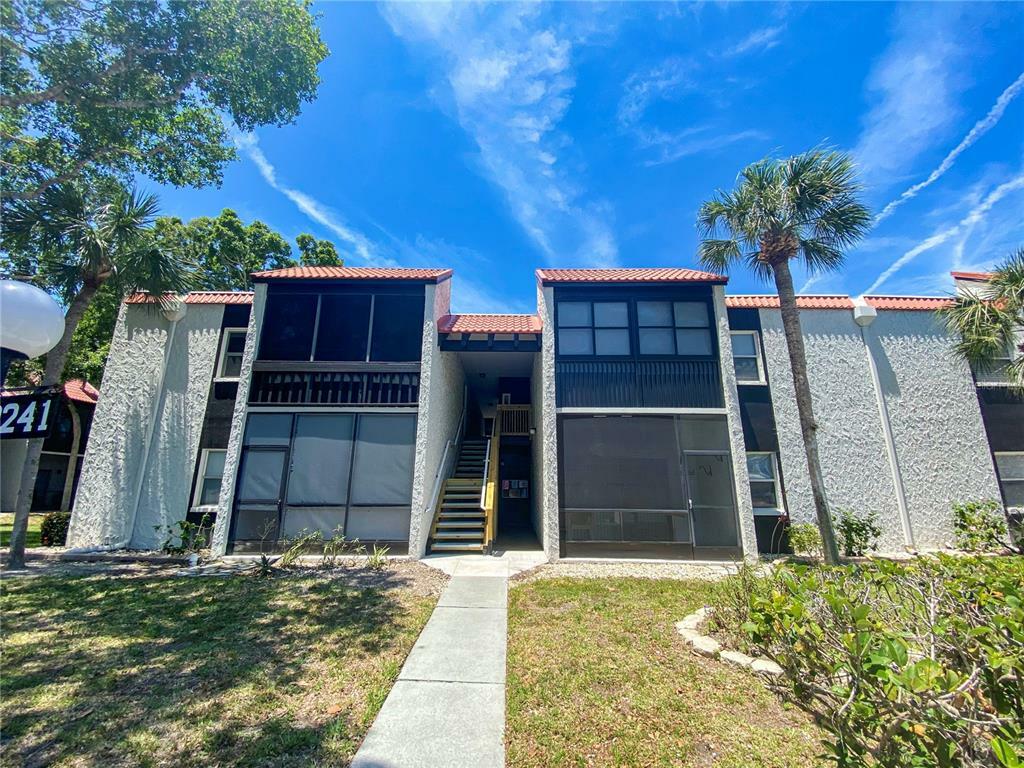 Property Photo:  3241 Beneva Road 204  FL 34232 