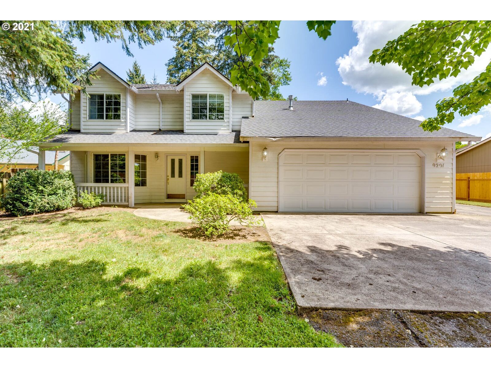 Property Photo:  9201 NE 146th Ave  WA 98682 