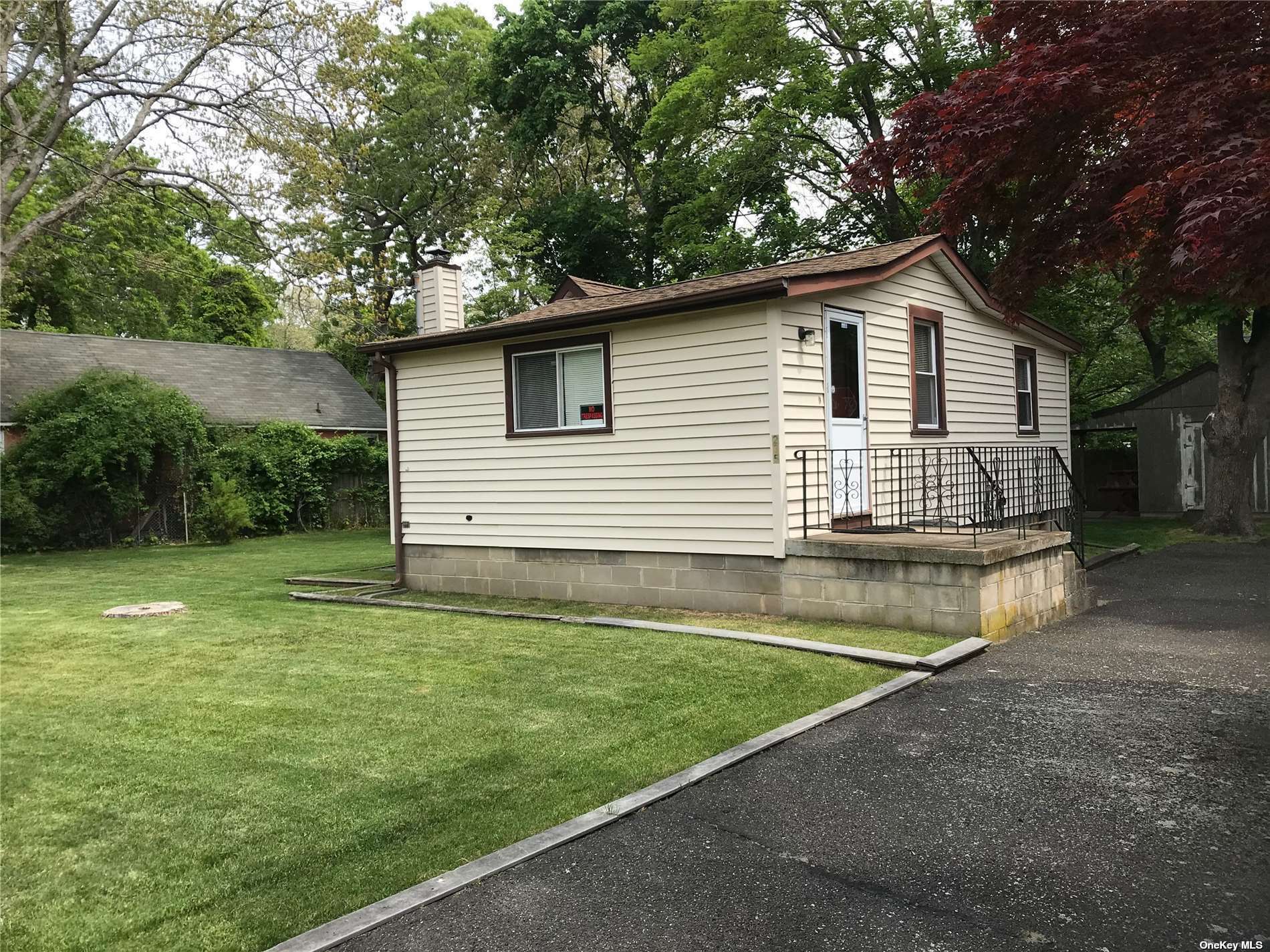 Property Photo:  235 Beaver Drive  NY 11951 