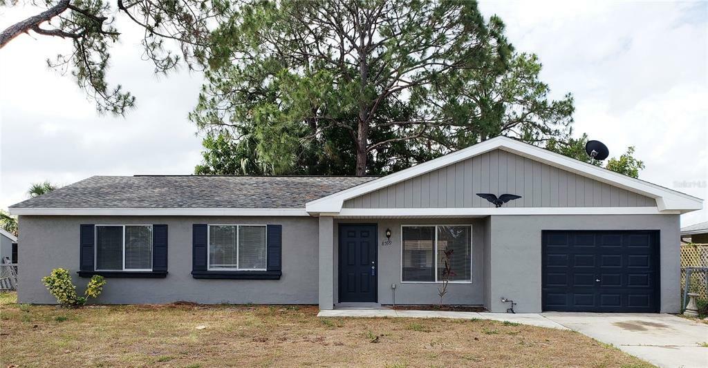 Property Photo:  8599 Culebra Avenue  FL 34287 